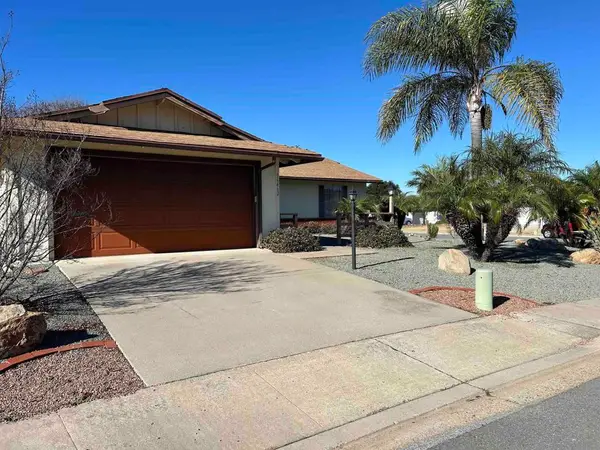 16462 Sarape Dr, San Diego, CA 92128