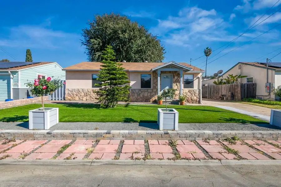 7263 Blackton Dr, La Mesa, CA 91941 - Image #2