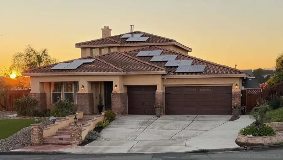 2327 Clearcrest Ln, Fallbrook, CA 92028 - #2