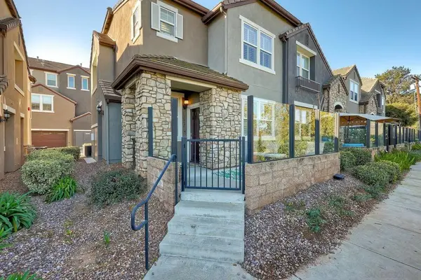 1921 Bassett Ln, Santee, CA 92071