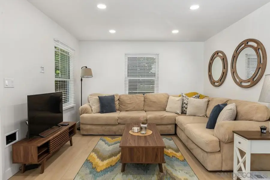 1743 Reed, San Diego, CA 92109 - #3