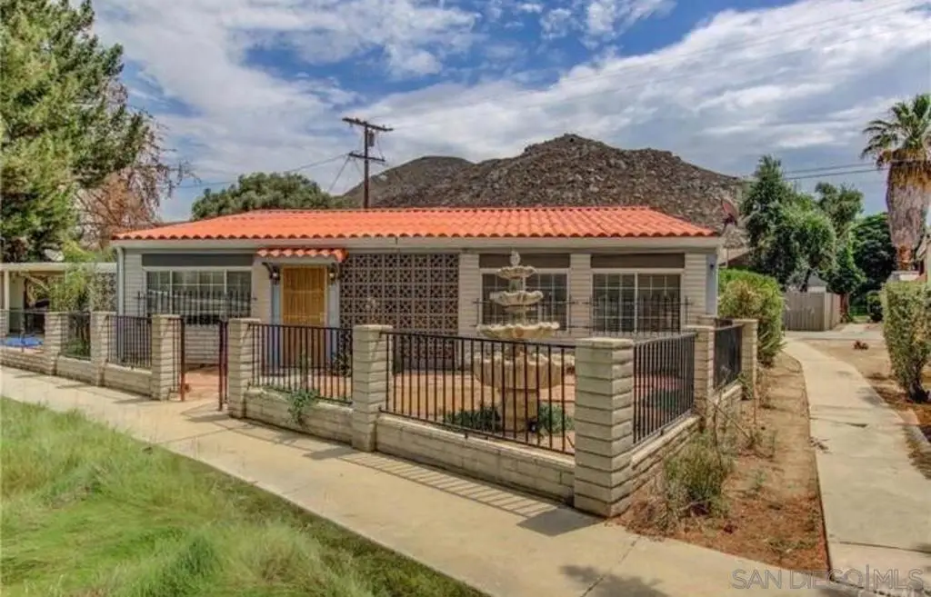 632 Gibbel Rd, Hemet, CA 92543 - #1