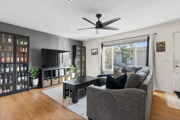 9728 Marilla Dr #805, Lakeside, CA 92040