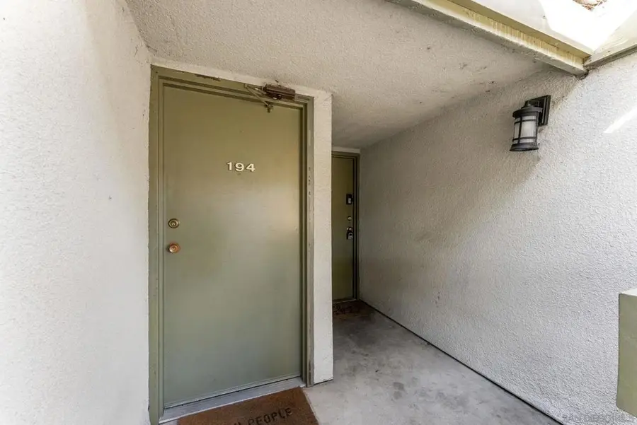6182 Agee Street #194, San Diego, CA 92122 - Image #3
