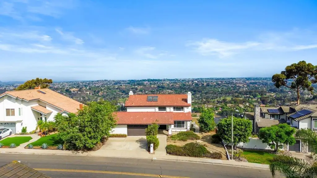 363 Surrey Dr, Bonita, CA 91902 - #1