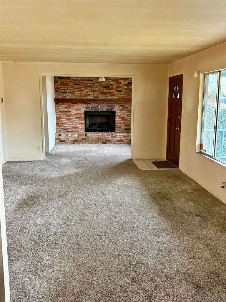 5041 Canosa Ave, San Diego, CA 92117 - Image #3