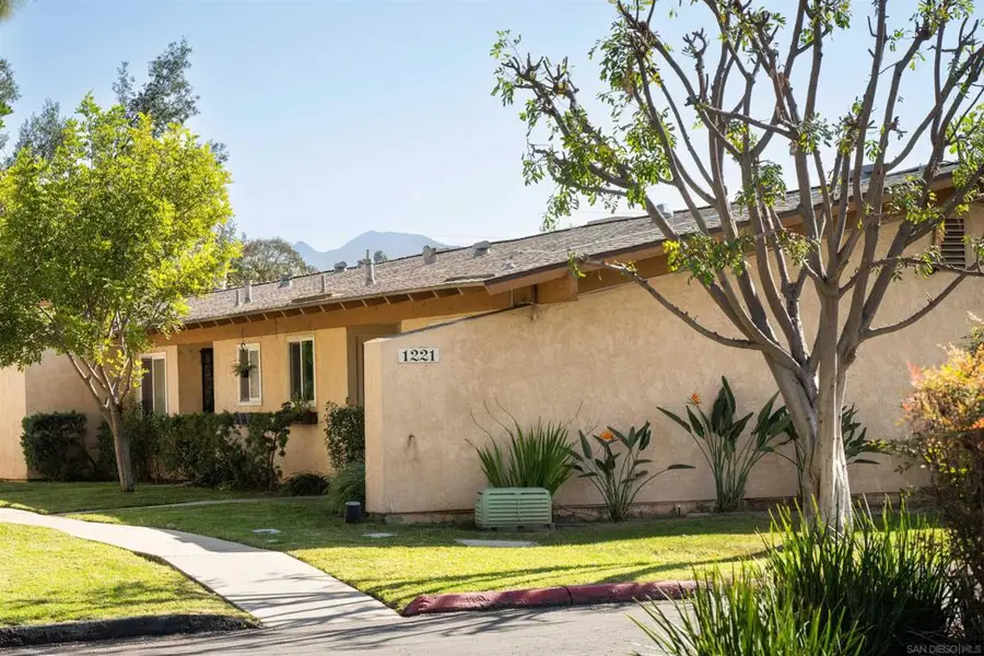 1221 Green Garden #1, El Cajon, CA 92021 - #3