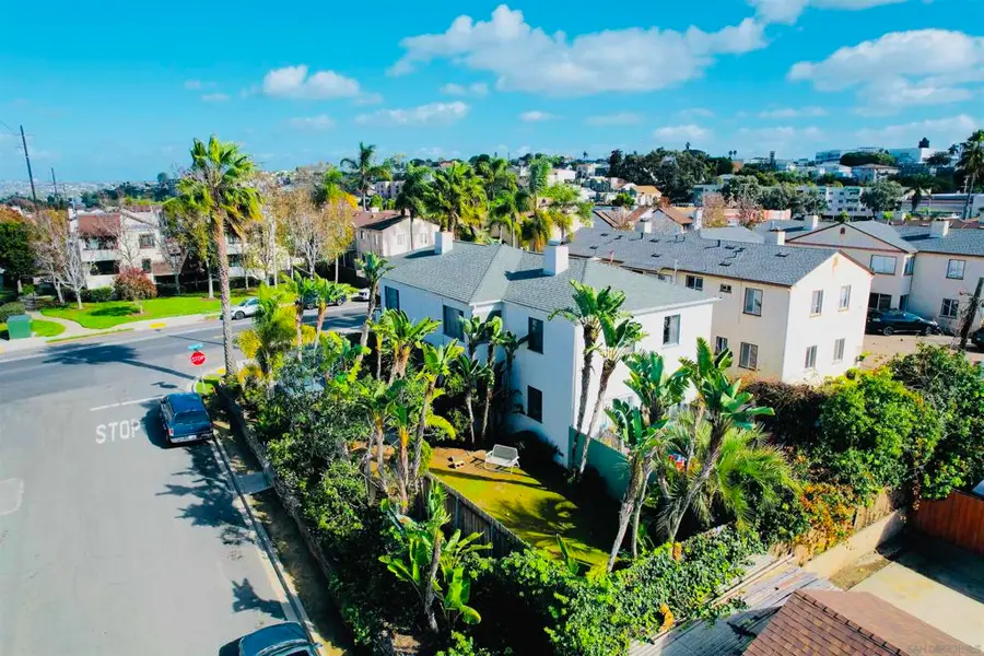 2169 75 Las Lomas Street, San Diego, CA 92106 - Image #2