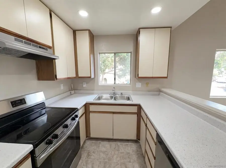 11231 Avenida De Los Lobos #H, San Diego, CA 92127 - #2
