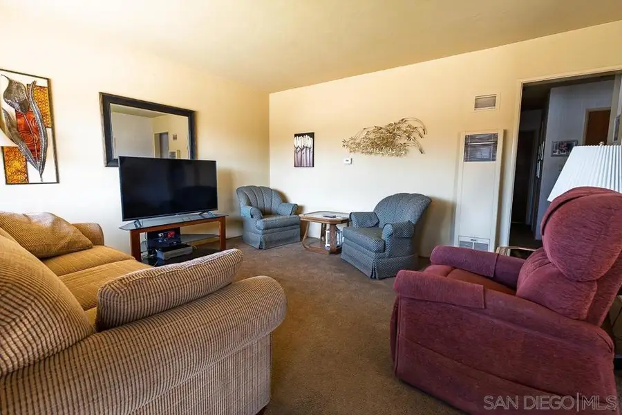2868 Wyandotte Ave, San Diego, CA 92117 - #2