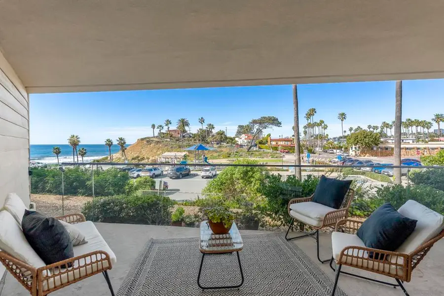 135 S Sierra Ave #6, Solana Beach, CA 92075 - #3