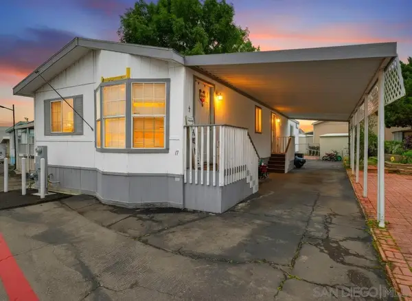 7908 Rancho Fanita Dr #SPC 17, Santee, CA 92071