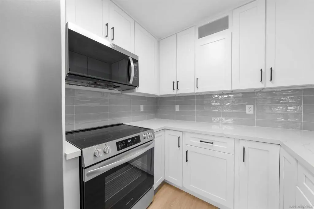 1030 Robinson Ave #205, San Diego, CA 92103 - #1