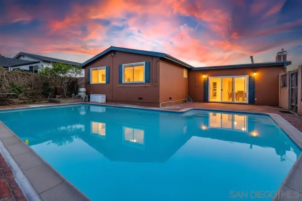 7402 Blix St., San Diego, CA 92111 - #1