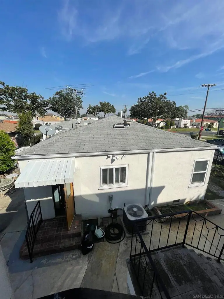 Address Withheld By Seller, Inglewood, CA 90305 - #2