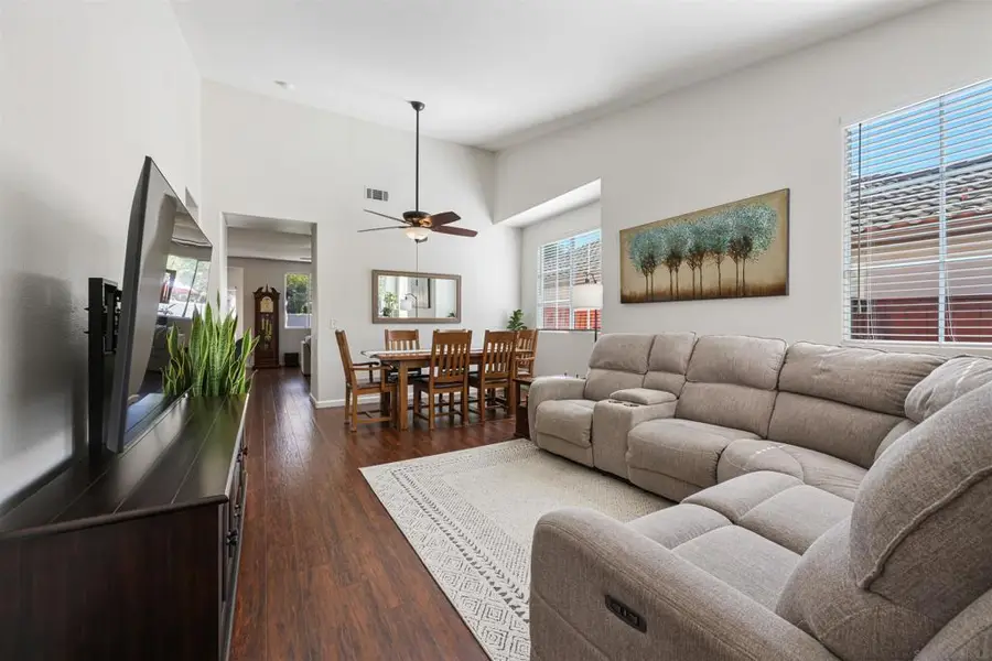 924 Glendora Dr, Oceanside, CA 92057 - #3