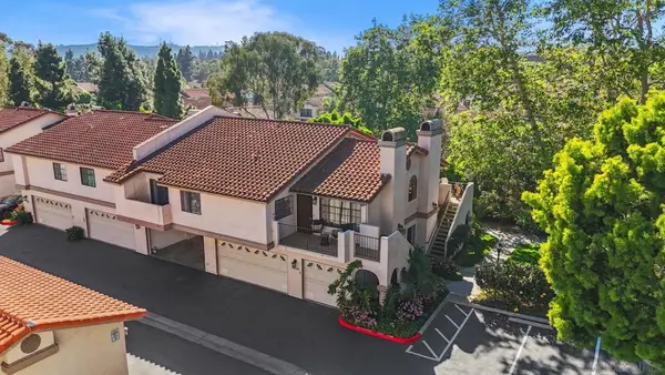 7640 Palmilla Dr #104, San Diego, CA 92122