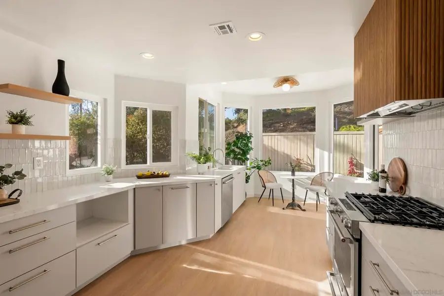 5825 Caminito Del Estio, La Jolla, CA 92037 - #3