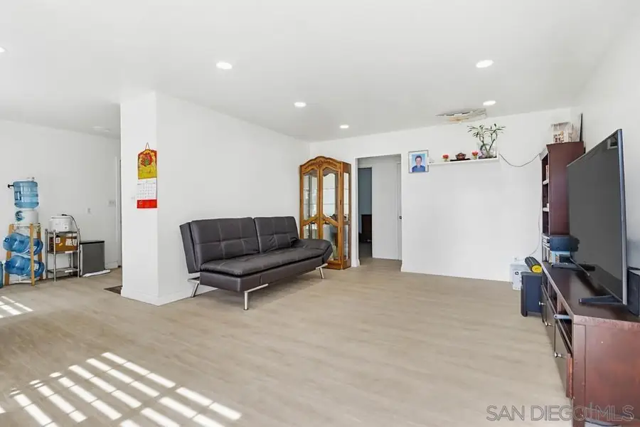 5436 Division St, San Diego, CA 92114 - #3