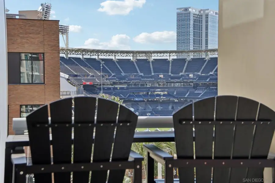 427 9th Ave #504, San Diego, CA 92101 - #2