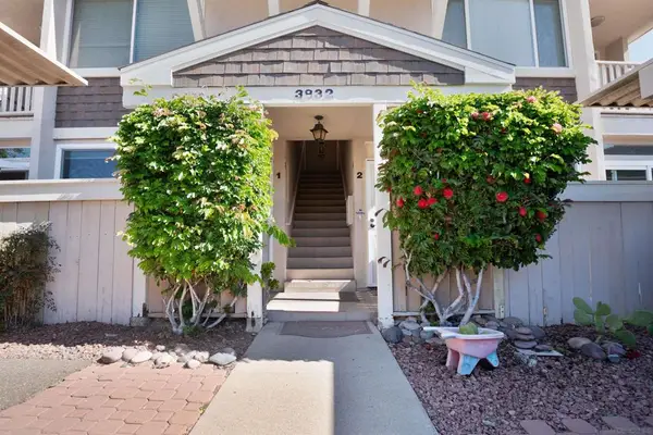3832 Groton St #2, San Diego, CA 92110