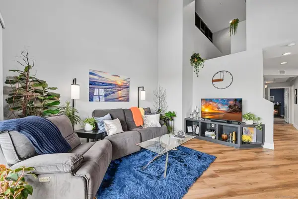 4062 Union Square Ln, San Diego, CA 92105