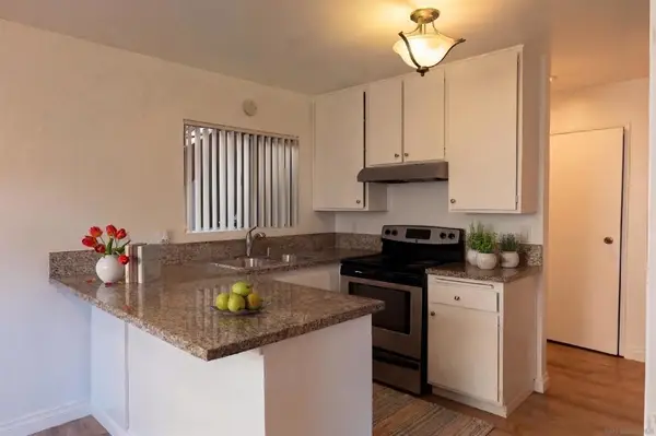 Address Withheld By Seller, San Diego, CA 92120