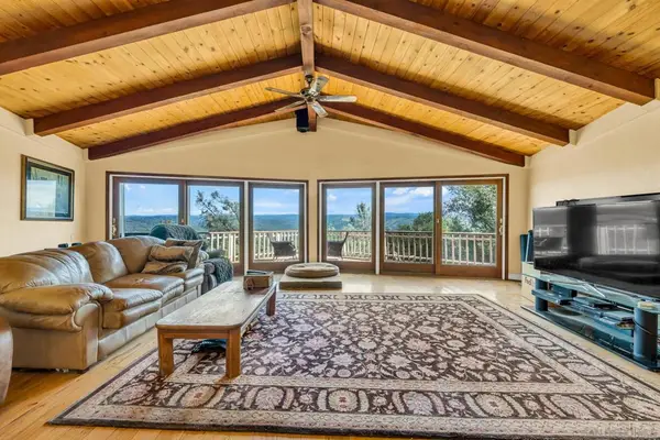 6141 Sarah Burner Ct, Pilot Hill, CA 95664