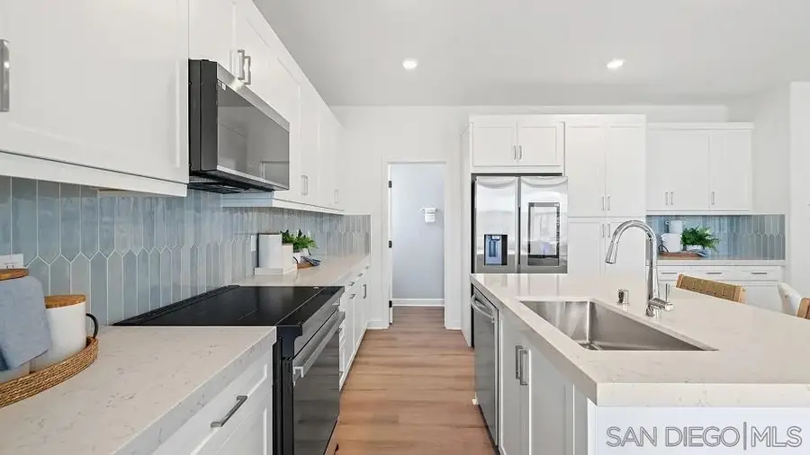 319 Honeysuckle, Oceanside, CA 92057 - #3