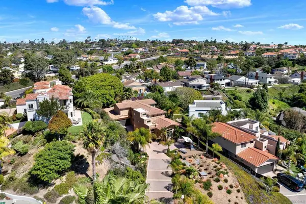 4390 Yuki Ln, Carlsbad, CA 92008