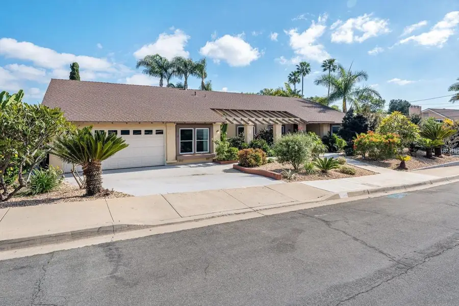 7945 Shadow Hill Dr, La Mesa, CA 91941 - #3