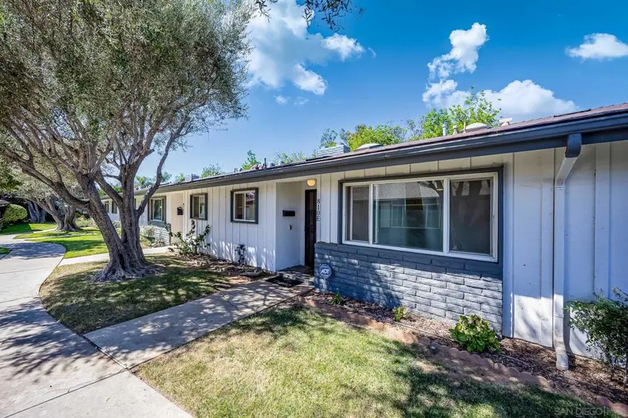 810 E Washington Ave #Unit E, Escondido, CA 92025 - #3