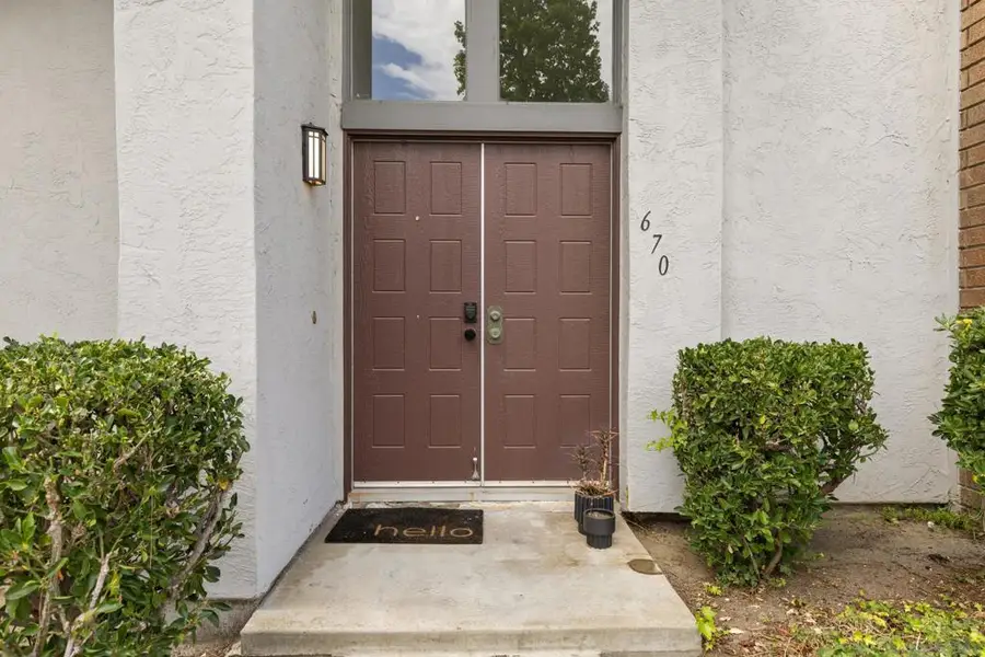 670 Kumquat Way, Oceanside, CA 92058 - #3