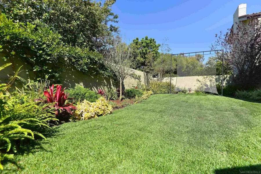 8358 Caminito Helecho, La Jolla, CA 92037 - #2