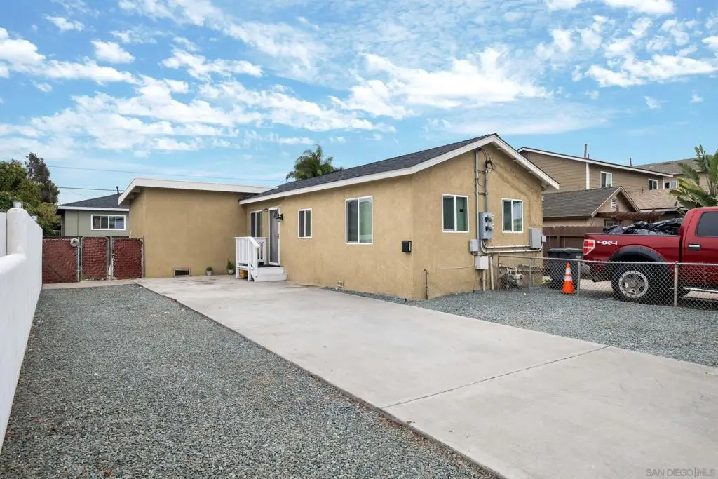 935 13'th St, Imperial Beach, CA 91932 - #1