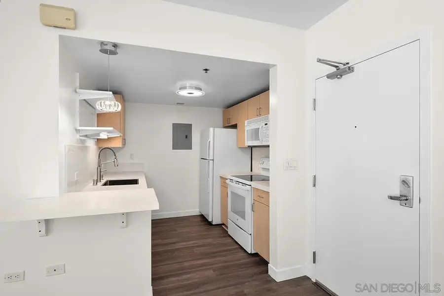 425 W Beech Street #721, San Diego, CA 92101 - #2