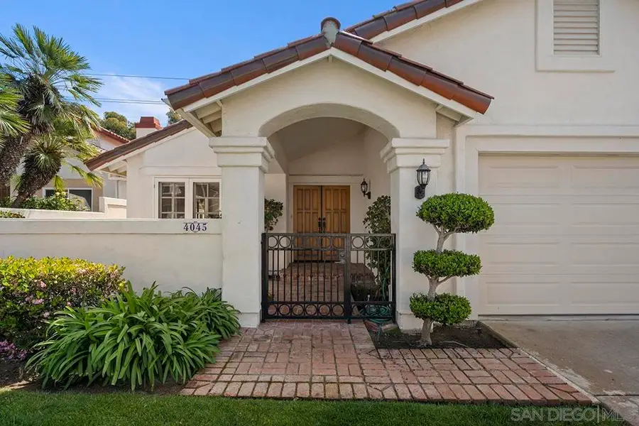 4045 Caminito Cassis, San Diego, CA 92122 - #2