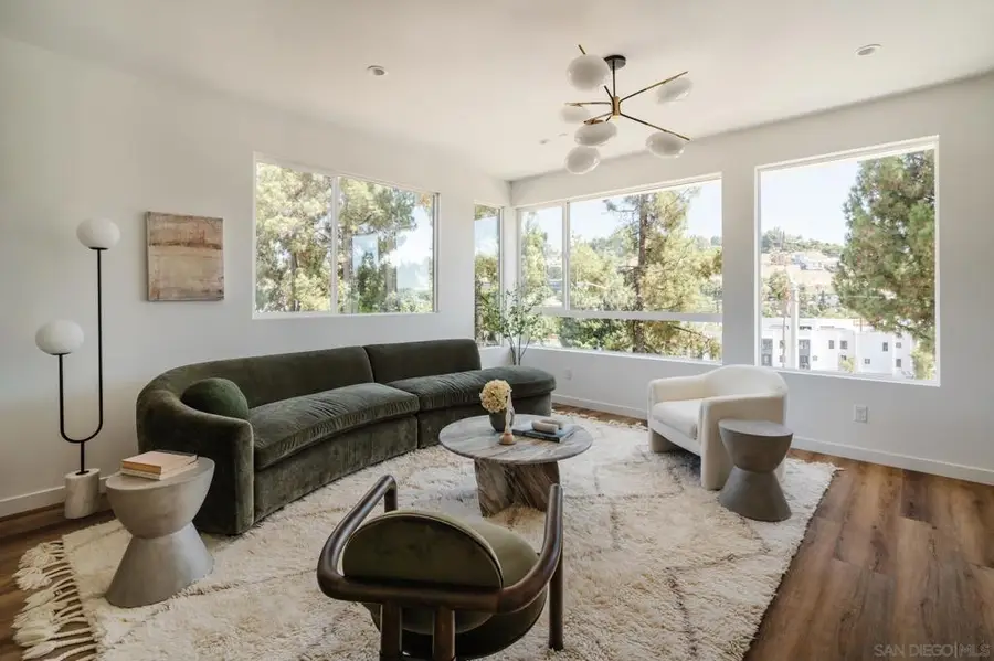 3860 N Riley Ln, Los Angeles, CA 90065 - #3