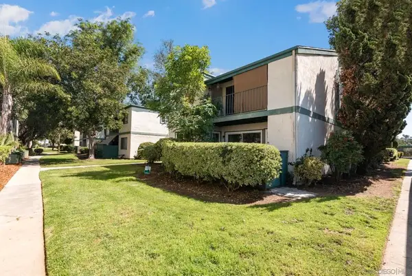 1811 E Grand Ave #105, San Diego, CA 92027