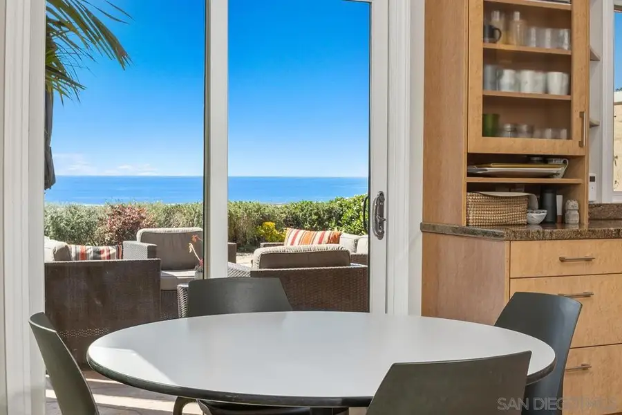 849 N Rios Ave, Solana Beach, CA 92075 - #2