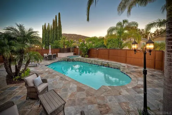 17018 Patina, San Diego, CA 92127