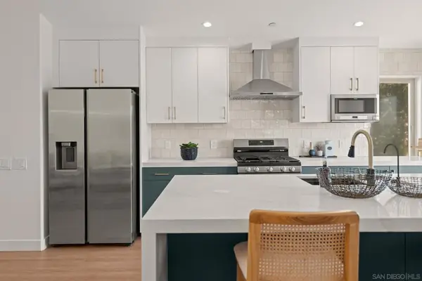 2483 Oxford Ave, Cardiff By The Sea, CA 92007