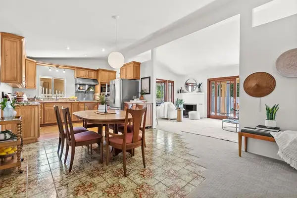 Address Withheld By Seller, San Diego, CA 92117