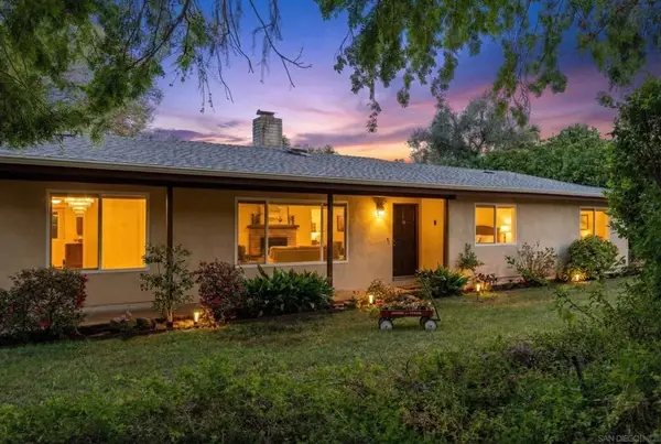 1027 Pepper Tree Lane, Fallbrook, CA 92028