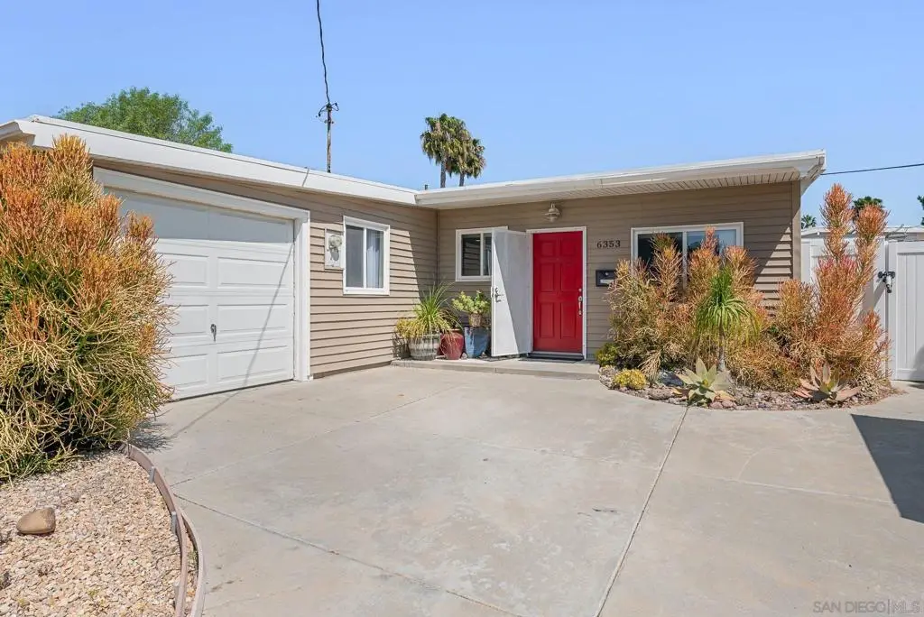 6353 Lake Albano Ave, San Diego, CA 92119 - #1