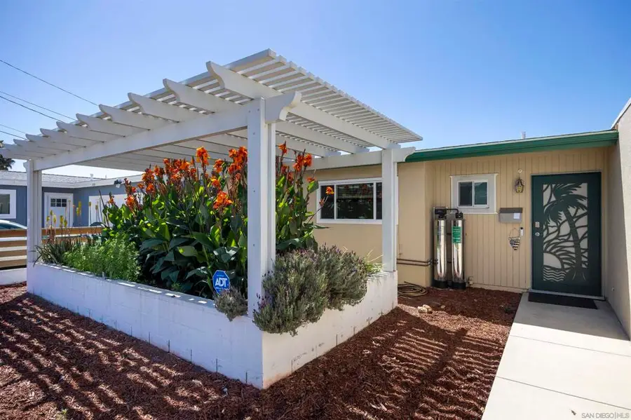 4727 Mount Longs Dr, San Diego, CA 92117 - #2