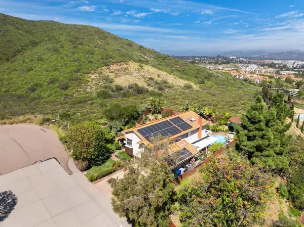 14265 Manzella, San Diego, CA 92129