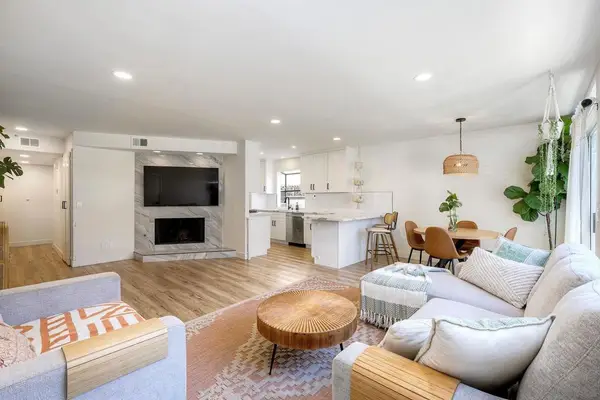 3063 Barnard #1, San Diego, CA 92110