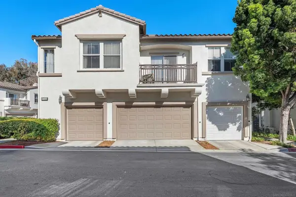 3769 Carmel View Rd #2, San Diego, CA 92130