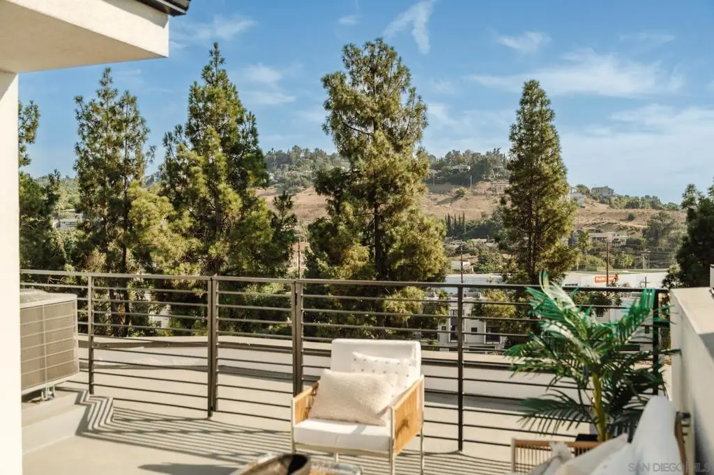 3859 N Riley Ln, Los Angeles, CA 90065 - #1